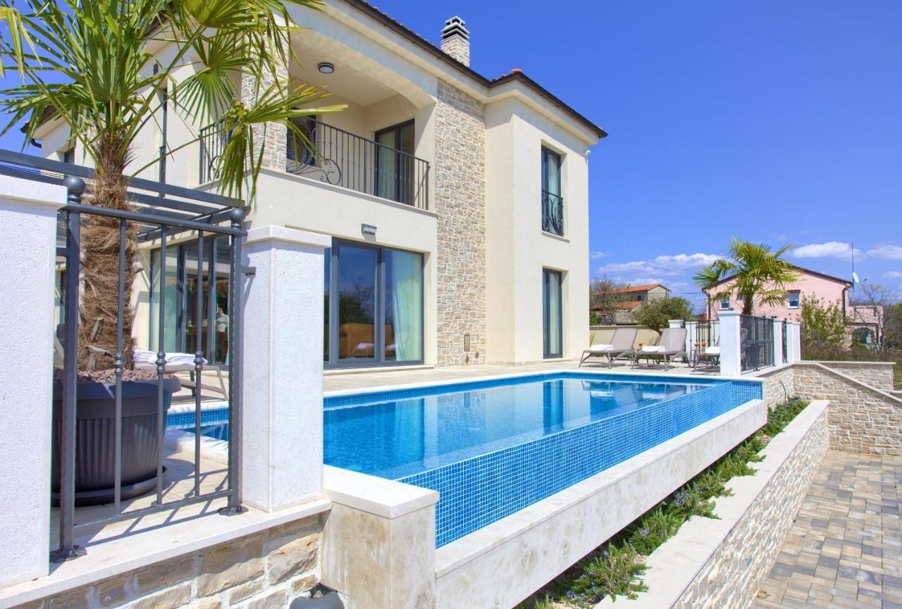 Villa Allegra Garica Bagian luar foto