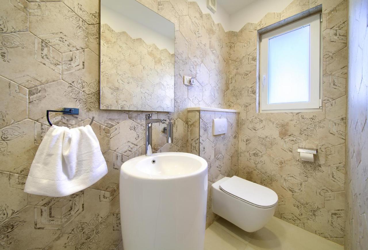 Villa Allegra Garica Bagian luar foto